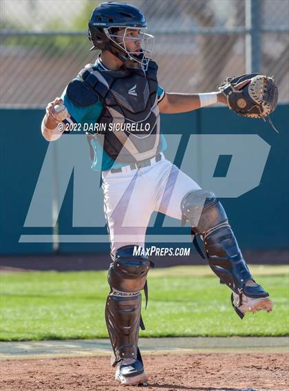 Thumbnail 2 in Broomfield vs Highland (Coach Bob Invitational) photogallery.