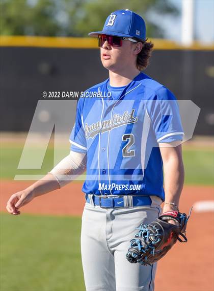 Thumbnail 3 in Broomfield vs Highland (Coach Bob Invitational) photogallery.