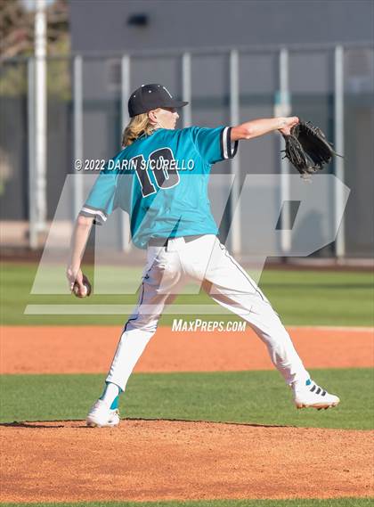 Thumbnail 2 in Broomfield vs Highland (Coach Bob Invitational) photogallery.