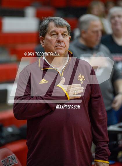 Thumbnail 3 in Salem vs South Range (Salem Basketball Holiday Classic) photogallery.