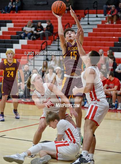 Thumbnail 1 in Salem vs South Range (Salem Basketball Holiday Classic) photogallery.