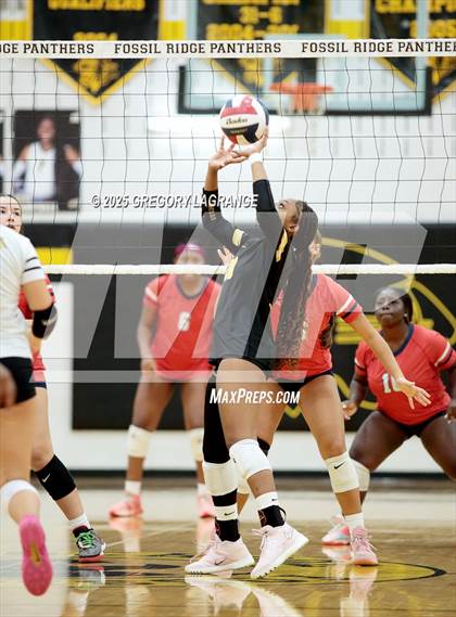 Thumbnail 1 in JV: Richland vs Fossil Ridge photogallery.