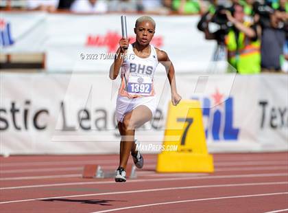 Thumbnail 2 in UIL 6A State Track Meet photogallery.