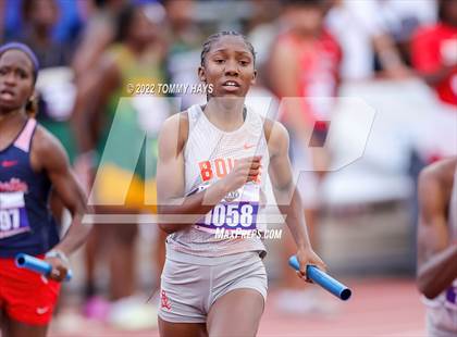 Thumbnail 1 in UIL 6A State Track Meet photogallery.