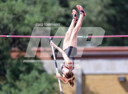 Thumbnail 3 in UIL 6A State Track Meet photogallery.