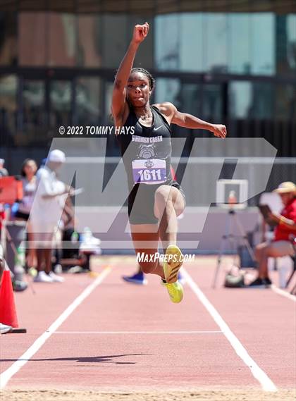 Thumbnail 3 in UIL 6A State Track Meet photogallery.