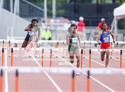 Thumbnail 2 in UIL 6A State Track Meet photogallery.