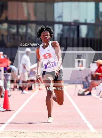 Thumbnail 1 in UIL 6A State Track Meet photogallery.