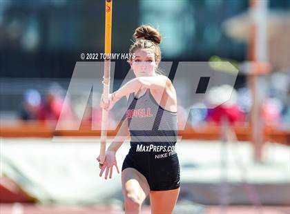 Thumbnail 1 in UIL 6A State Track Meet photogallery.