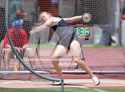 Thumbnail 2 in UIL 6A State Track Meet photogallery.