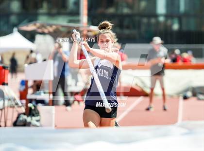 Thumbnail 3 in UIL 6A State Track Meet photogallery.