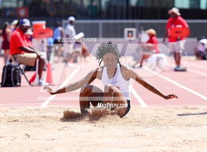 Thumbnail 3 in UIL 6A State Track Meet photogallery.