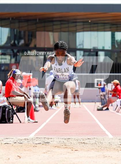 Thumbnail 3 in UIL 6A State Track Meet photogallery.