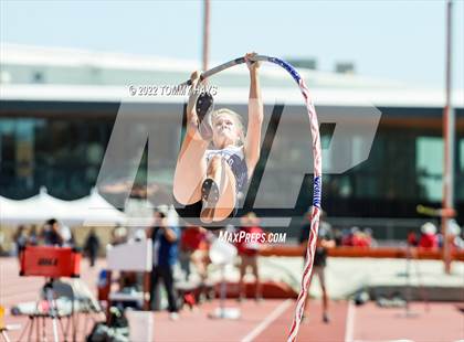 Thumbnail 1 in UIL 6A State Track Meet photogallery.