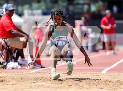 Thumbnail 3 in UIL 6A State Track Meet photogallery.