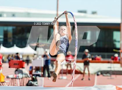 Thumbnail 3 in UIL 6A State Track Meet photogallery.