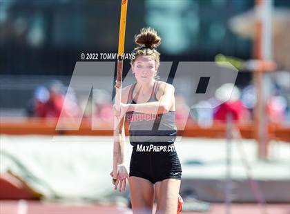 Thumbnail 2 in UIL 6A State Track Meet photogallery.