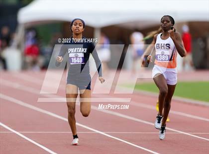 Thumbnail 2 in UIL 6A State Track Meet photogallery.