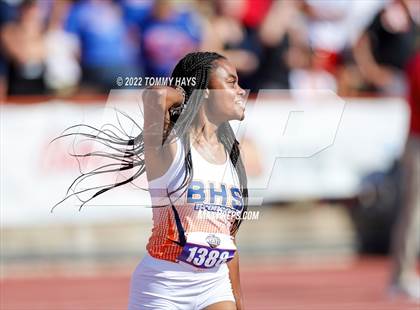 Thumbnail 3 in UIL 6A State Track Meet photogallery.