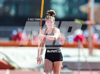 Thumbnail 1 in UIL 6A State Track Meet photogallery.