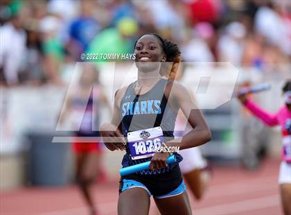 Thumbnail 2 in UIL 6A State Track Meet photogallery.