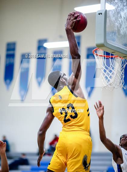Thumbnail 2 in Burbank vs King/Drew (Spot Up Southern California Classic) photogallery.