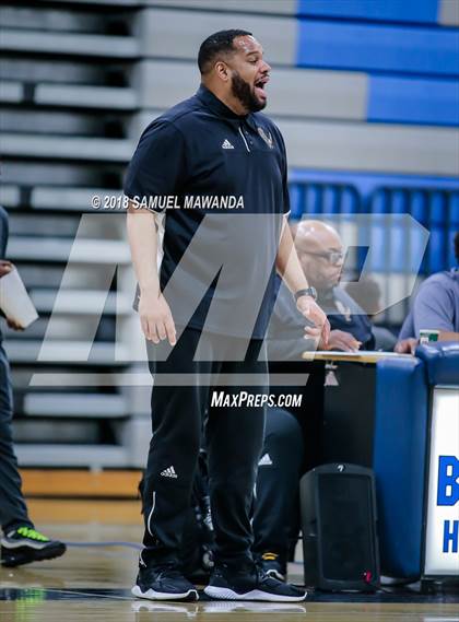 Thumbnail 1 in Burbank vs King/Drew (Spot Up Southern California Classic) photogallery.