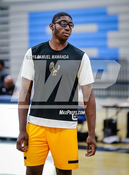 Thumbnail 3 in Burbank vs King/Drew (Spot Up Southern California Classic) photogallery.