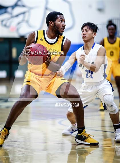 Thumbnail 1 in Burbank vs King/Drew (Spot Up Southern California Classic) photogallery.