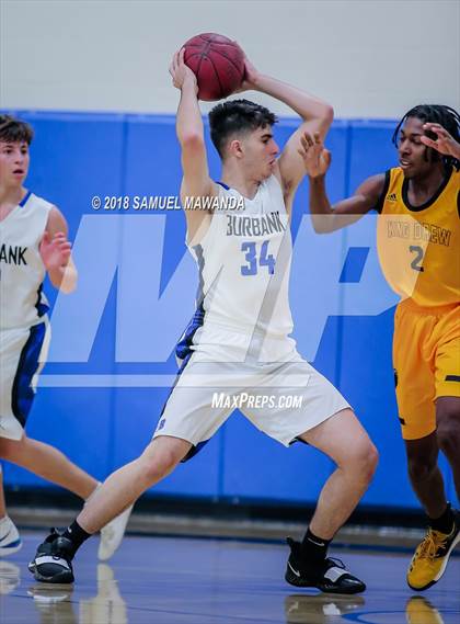 Thumbnail 1 in Burbank vs King/Drew (Spot Up Southern California Classic) photogallery.