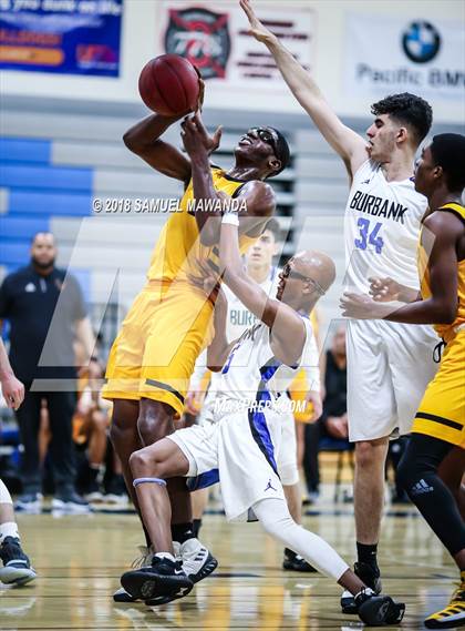 Thumbnail 2 in Burbank vs King/Drew (Spot Up Southern California Classic) photogallery.