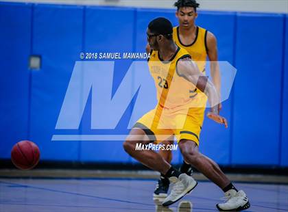 Thumbnail 1 in Burbank vs King/Drew (Spot Up Southern California Classic) photogallery.