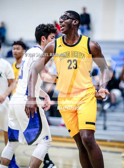 Thumbnail 3 in Burbank vs King/Drew (Spot Up Southern California Classic) photogallery.