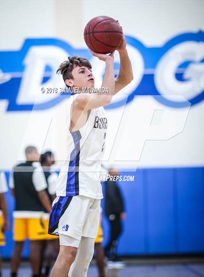 Thumbnail 1 in Burbank vs King/Drew (Spot Up Southern California Classic) photogallery.