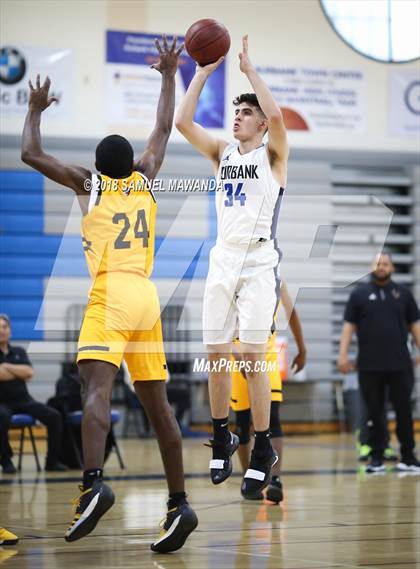 Thumbnail 3 in Burbank vs King/Drew (Spot Up Southern California Classic) photogallery.