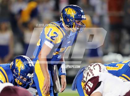 Thumbnail 2 in Blanco vs. East Bernard (UIL 3A Regional Playoff) photogallery.