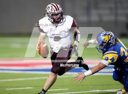 Thumbnail 1 in Blanco vs. East Bernard (UIL 3A Regional Playoff) photogallery.