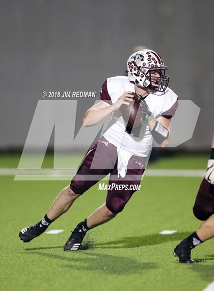 Thumbnail 1 in Blanco vs. East Bernard (UIL 3A Regional Playoff) photogallery.