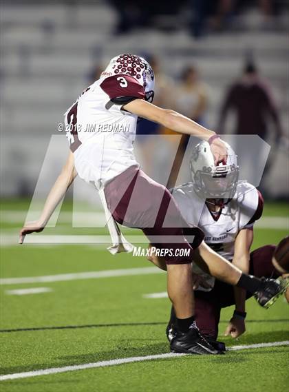 Thumbnail 2 in Blanco vs. East Bernard (UIL 3A Regional Playoff) photogallery.