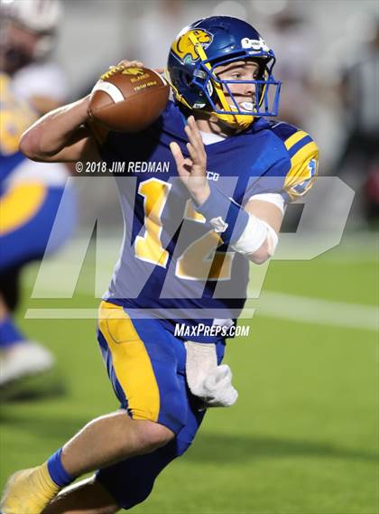 Thumbnail 1 in Blanco vs. East Bernard (UIL 3A Regional Playoff) photogallery.