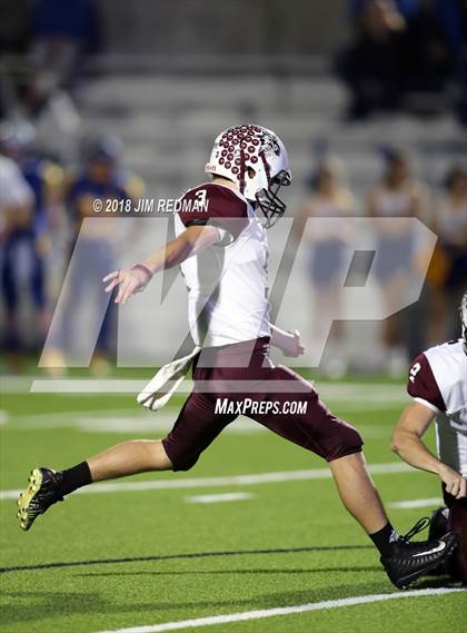 Thumbnail 3 in Blanco vs. East Bernard (UIL 3A Regional Playoff) photogallery.