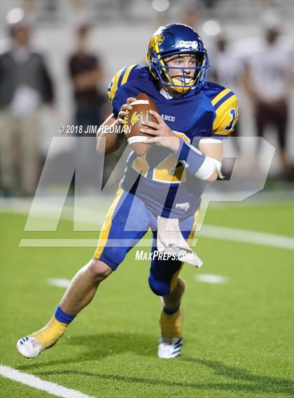Thumbnail 3 in Blanco vs. East Bernard (UIL 3A Regional Playoff) photogallery.