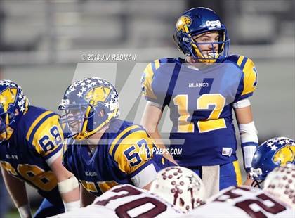 Thumbnail 3 in Blanco vs. East Bernard (UIL 3A Regional Playoff) photogallery.