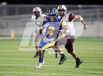 Thumbnail 3 in Blanco vs. East Bernard (UIL 3A Regional Playoff) photogallery.