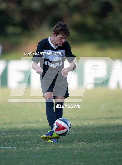 Thumbnail 3 in Independence @ Myers Park photogallery.