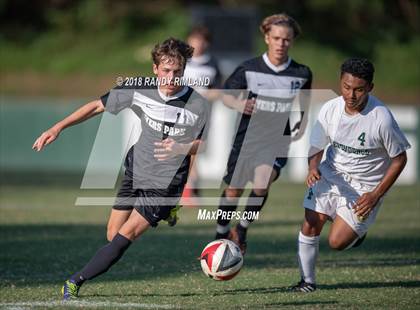 Thumbnail 3 in Independence @ Myers Park photogallery.