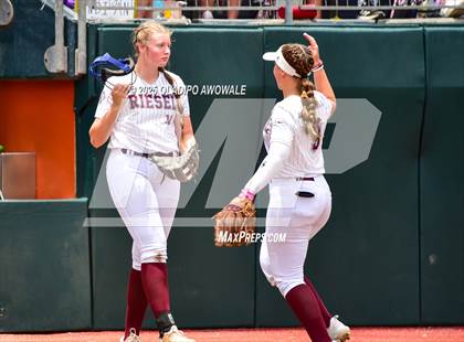 Thumbnail 3 in Ganado vs. Riesel (UIL Softball 2A Div 1 Final) photogallery.