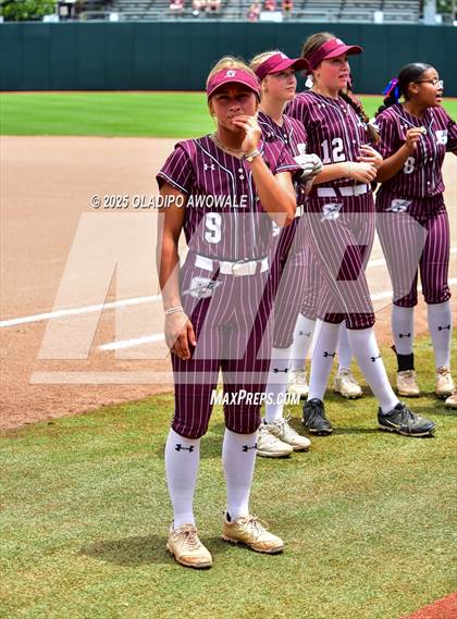Thumbnail 3 in Ganado vs. Riesel (UIL Softball 2A Div 1 Final) photogallery.