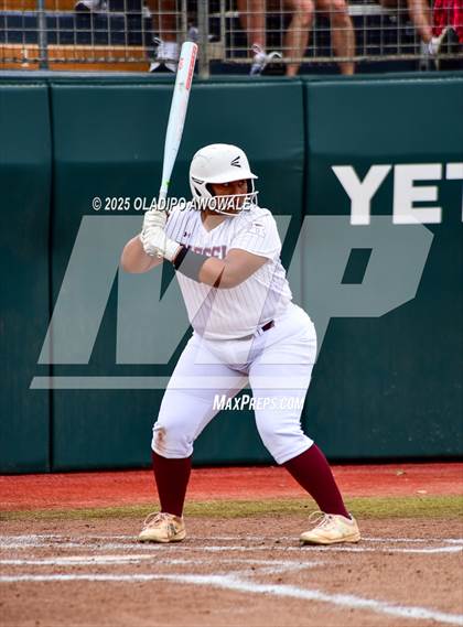 Thumbnail 3 in Ganado vs. Riesel (UIL Softball 2A Div 1 Final) photogallery.