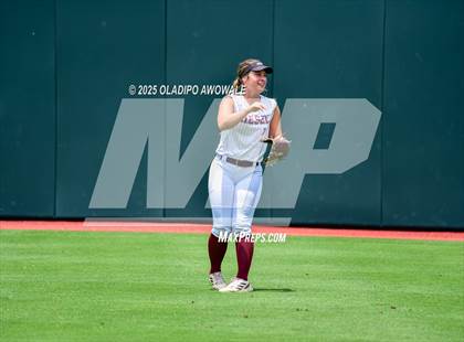 Thumbnail 3 in Ganado vs. Riesel (UIL Softball 2A Div 1 Final) photogallery.